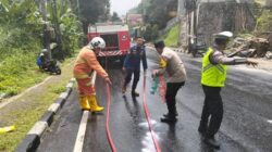 Tumpahan Solar di Gombel Lama Akibatkan Kecelakaan